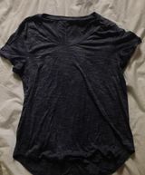 Lululemon T Shirt Photo 0