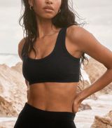 ALO Yoga Seamless Chosen Bra Photo 0