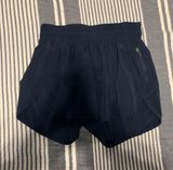Lululemon Tracker Short 4’’ Photo 0