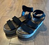 Steve Madden Platform Sandal Photo 0