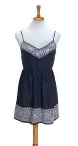 Three Pink Hearts Trixxi Women’s Boho Embroidered Dress Black Size M Coastal Photo 0