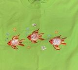 Summer Fish embroidered graphic tee shirt Size L Green Size L Photo 0