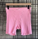 SKIMS pink logo boxer shorts Photo 0