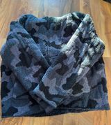 Barefoot Dreams Fuzzy Jacket Photo 0