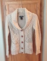 Cardigan Tan Photo 0