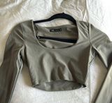  Long Sleeve Crop Top Photo 0