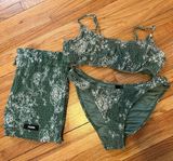 Green Bikini Photo 0