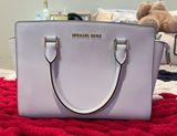 Michael Kors White  Purse Photo 0