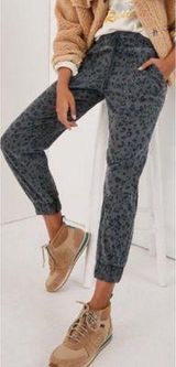 Cloth & Stone Anthropologie Gray Leopard Print Drawstring Jogger Pants Size XS Photo 0