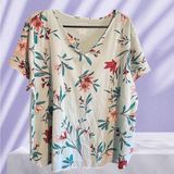 Van Heusen floral top Photo 0