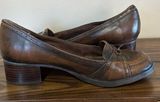 BC Footwear BC FootWare Brown Vintage Style Block Small Heel Round  Toe With Small Bow Sz 9. Photo 0