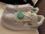 Nike AIR FORCE 1 SHADOW Photo 0