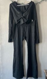 Black and Grey 2 piece matching workout set Size Large Photo 0