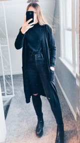 cupio Black Long Sweater Photo 0
