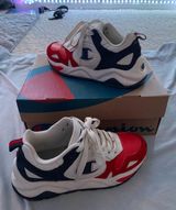Champion Shoes Photo 0
