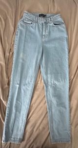 Light Blue Mom Jeans Photo 0