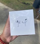 Apple AirPods Pros Photo 0