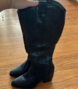 Black Cowboy Boots Photo 0