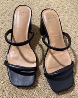 Target sandals  Photo 0