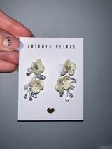 Untamed Petals Ivory Floral Earrings Photo 0