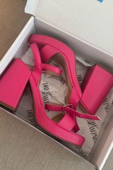 Pink Heels Photo 0