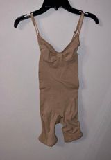 SKIMS Sculpting Mid Thigh Bodysuit S/M Photo 0