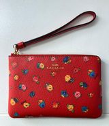 Coach Wristlet Photo 0