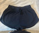 black sweat shorts Photo 0