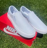 Court Legacy Slip-On Sneakers Photo 0