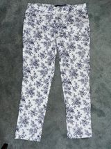 Mario Serrani Crop Floral Pants Photo 0