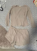 Amazon Set Two-Piece Photo 0