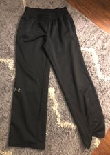 Under Armour Sweatpants Photo 0