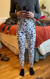 ECHT Scrunch Butt Leggings Photo 0