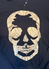 Black Long Sleeve With Gold Skull Photo 0