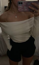 PacSun Cream Top Photo 0