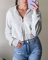 H&M Divided Light Grey Cropped Hoodie - Size Medium Photo 0