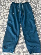 Fabletics on call jogger scrub bottoms Photo 0