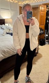 Aerie Sherpa Jacket Photo 0