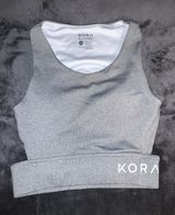 Cropped Workout Top Gray Size XS Photo 0