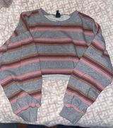 Cropped Crewneck Photo 0