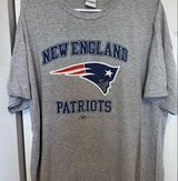 NFL vintage grey patriots shirt in xl Photo 0