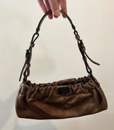 Burberry Gold Purse Photo 0