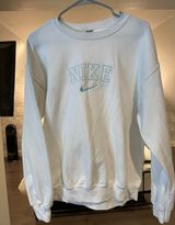 Nike White Crewneck Sweatshirt Photo 0