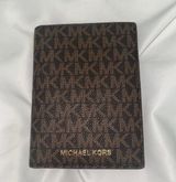 Michael Kors Passport Holder Photo 0