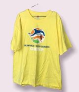 Seaworld Busch Gardens oversized camp tee Photo 0