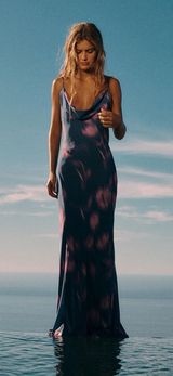 FLOWY NECKLINE PRINTED DRESS Photo 0