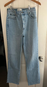 Abercrombie Jeans Ultra High-Rise 90s Straight Photo 0