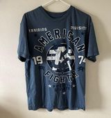 Shirt Size XL Photo 0