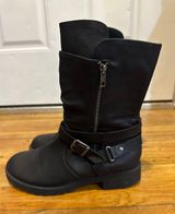 Black Boots  Photo 0