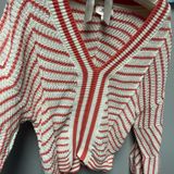 Brand new shaker style sweater; coral/white Pink Size L Photo 0